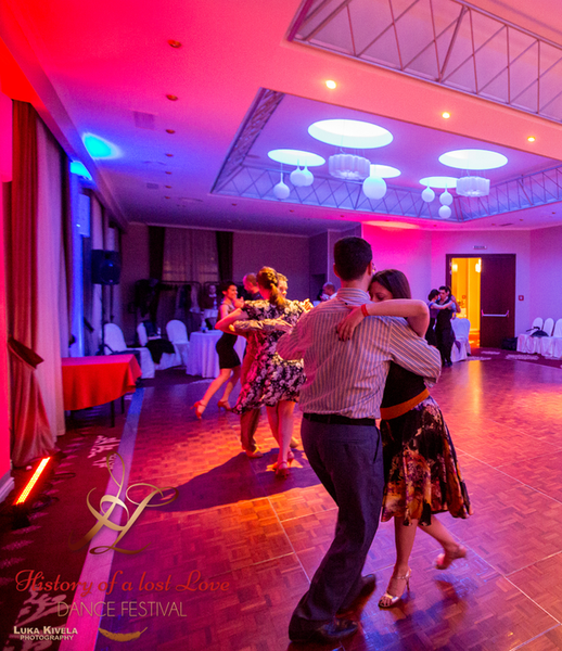 Tango Bucuresti